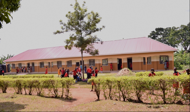 Escuela en Uganda, fotografía de Cáritas Lugazi y Manos Unidas