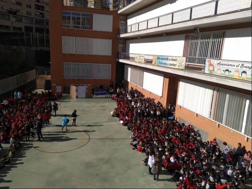 Día de la Paz con Manos Unidas en el Colegio San Roque de Alcoi