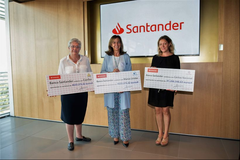 Entrega importe Fondo Solidario Santander. Foto: Banco Santander 
