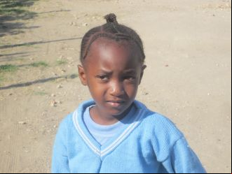 Niña de Tanzania