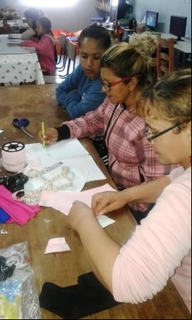Proyecto Manos Unidas Formación Mujeres Paraguay