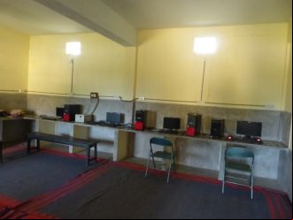 Aula de informática en Rourkela. Foto: Manos Unidas