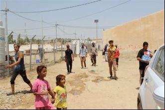 Alimentos primera necesidad a refugiados iraquíes