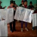 Beneficiarios de cocinas mejoradas realizadas con proyectos de Manos Unidas. Foto Cáritas Huancayo