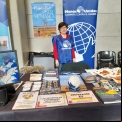 Nuestro stand en la Feria estuvo atendido por los voluntarios de Manos Unidas