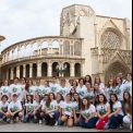 Voluntariado de la VI Cena Hambre de Manos Unidas celebrada en la Plaza Virgen