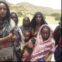 Las mujeres y las niñas son las principales perjudicadas por la escasez de agua en Afar, Etiopía - Foto Manos Unidas