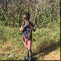 Niños de la calle de Mozambique recogidos por los padres mercedarios.