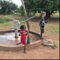 Uno de los pozos en las aldeas a las que se ha acercado el agua. 