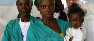 Enfermeras de pediatría de Angola