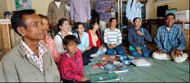 Atención a personas seropositivas y en situación de dependencia en el noroeste de Camboya.