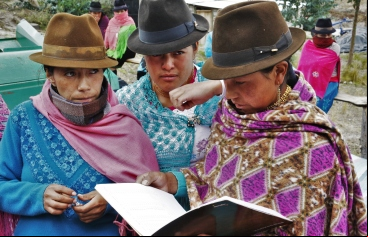 Pueblos Indígenas.Campesinas de la Parroquia Chugchilan/ Foto: Ana Pérez