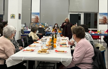 Cena del hambre en la comarcal de Manos Unidas Valencia en Foyos.