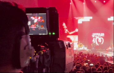Manos Unidas ONG - «CADENA 100 por la paz», un concierto lleno de solidaridad