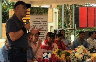 Foto Maquita - Inauguración del centro de acopio y vivero de cacao en la comunidad de El Retén