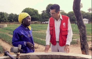 Alberto Virella, Embajador de España en Senegal, visita el Convenio de Manos Unidas y la Cooperación Española