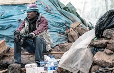 Migrantes en un campamento del monte Gurugu. Foto: Delegación Diocesana de Migraciones de Nadorr