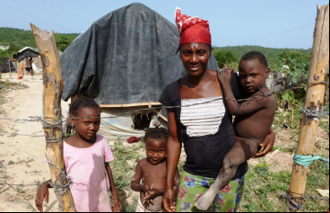 Migrantes haitianos en un campamento tras ser expulsados de República Dominicana. Foto: María Ángeles Muñoz