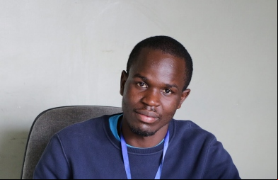 Matthew Ochieng - Antiguo alumno y actual trabajador del Centro de Promoción de Mukuru (Kenia)